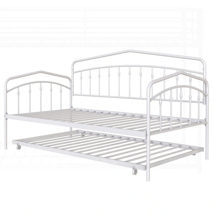 Versatile and Stylish Daybed with Extra Sleeping Option for Comfort