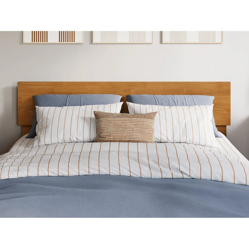 Orlando Platform Bed with Footboard and Twin Trundle Bed